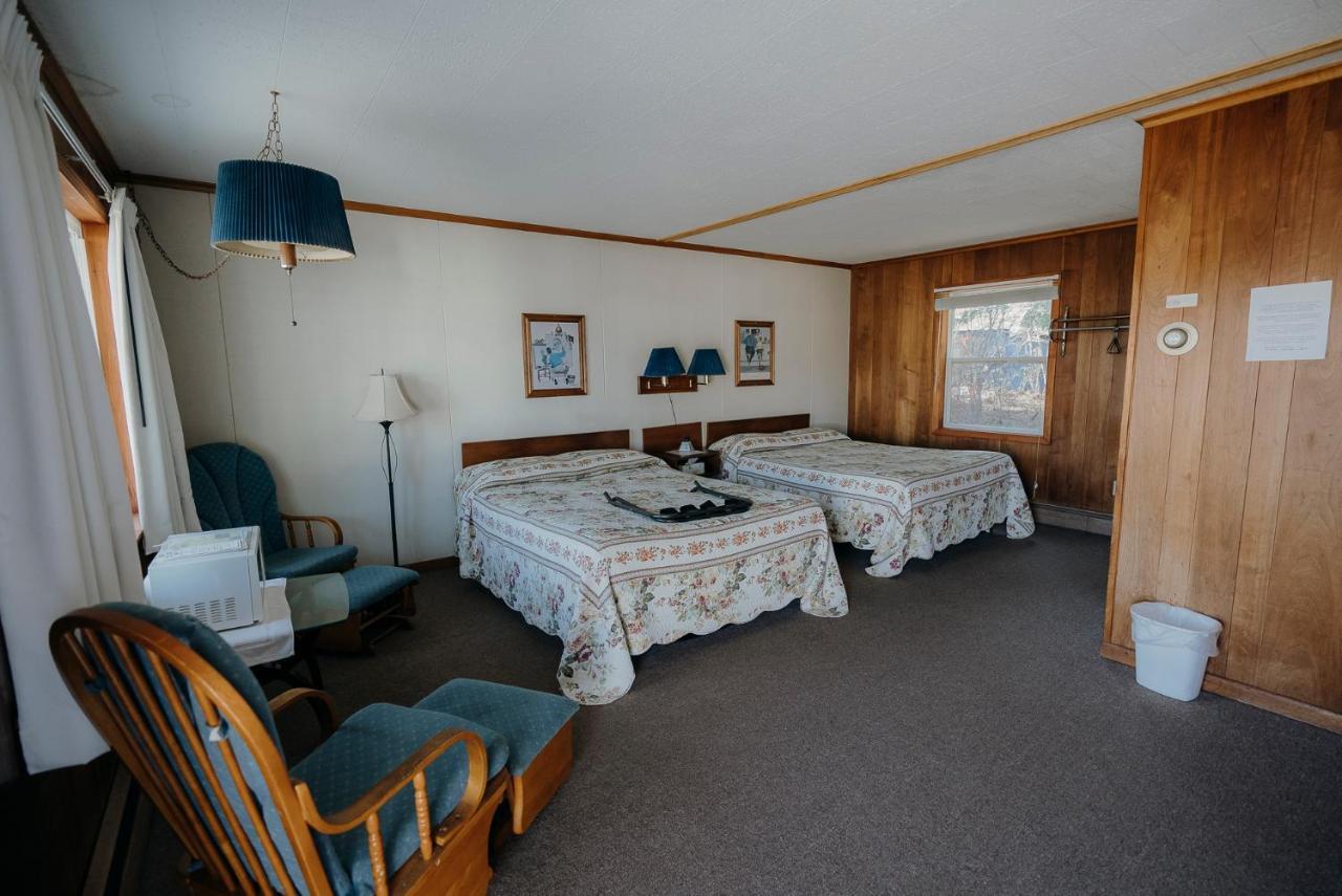 Bingham Motor Inn Экстерьер фото