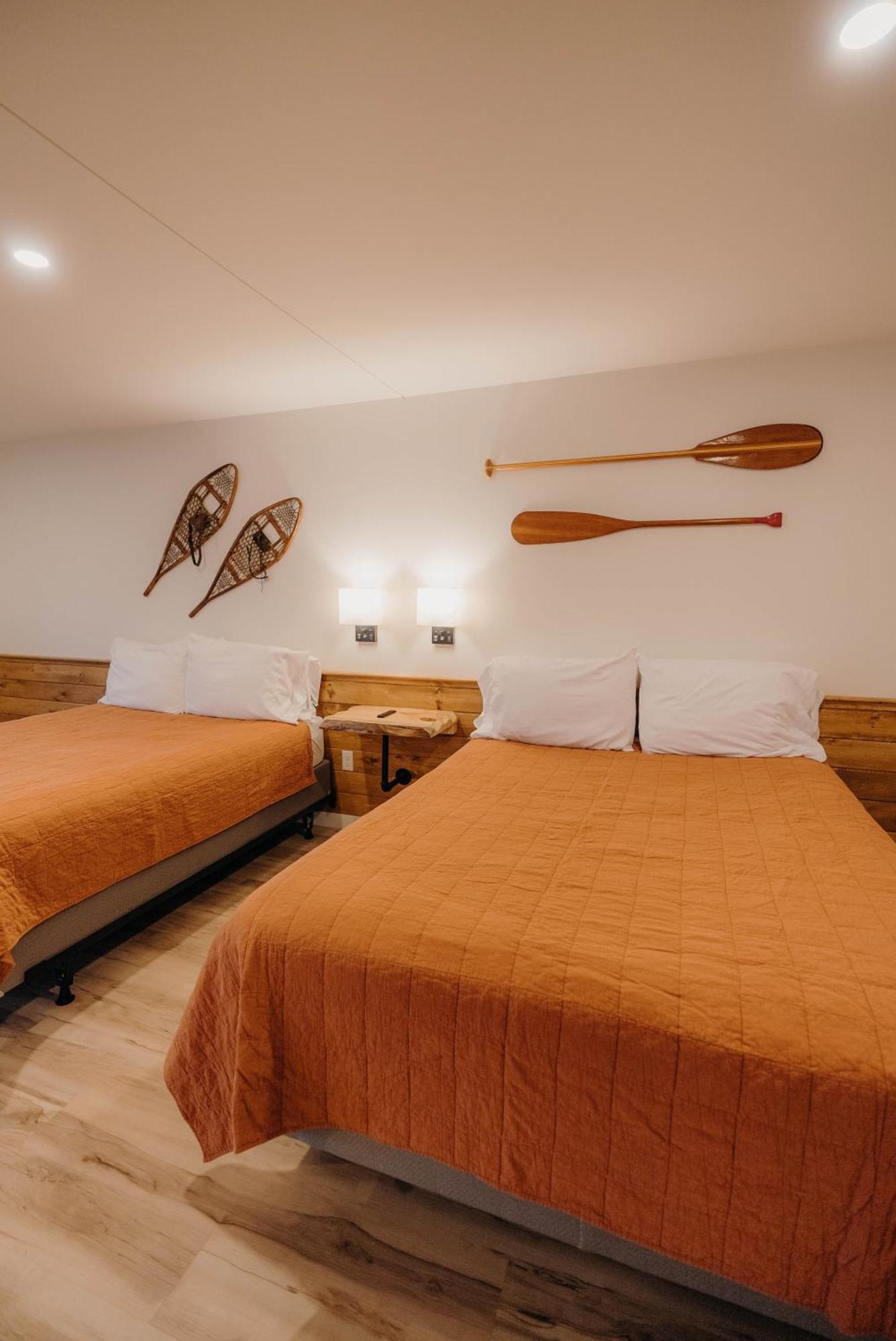 Bingham Motor Inn Экстерьер фото